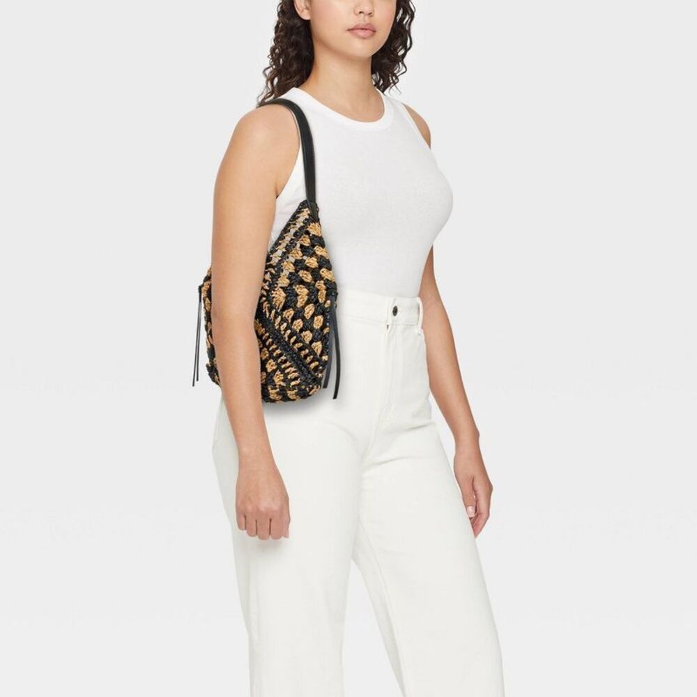 Straw Crochet Tassel Shoulder Bag - Natural/Black - Picture 2 of 4